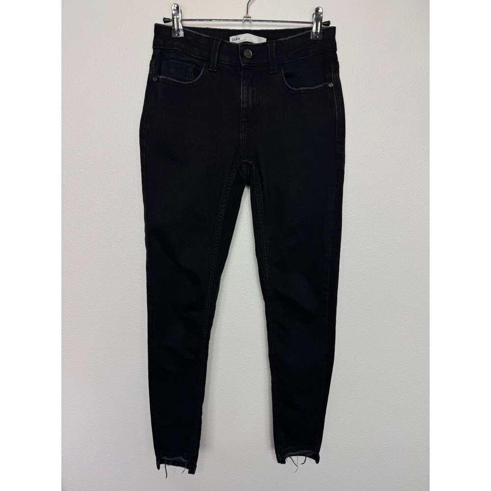 Zara Size 2 Z1975 Denim Skinny Jeans Black Raw Hem Frayed Ankle Mid Rise Edgy